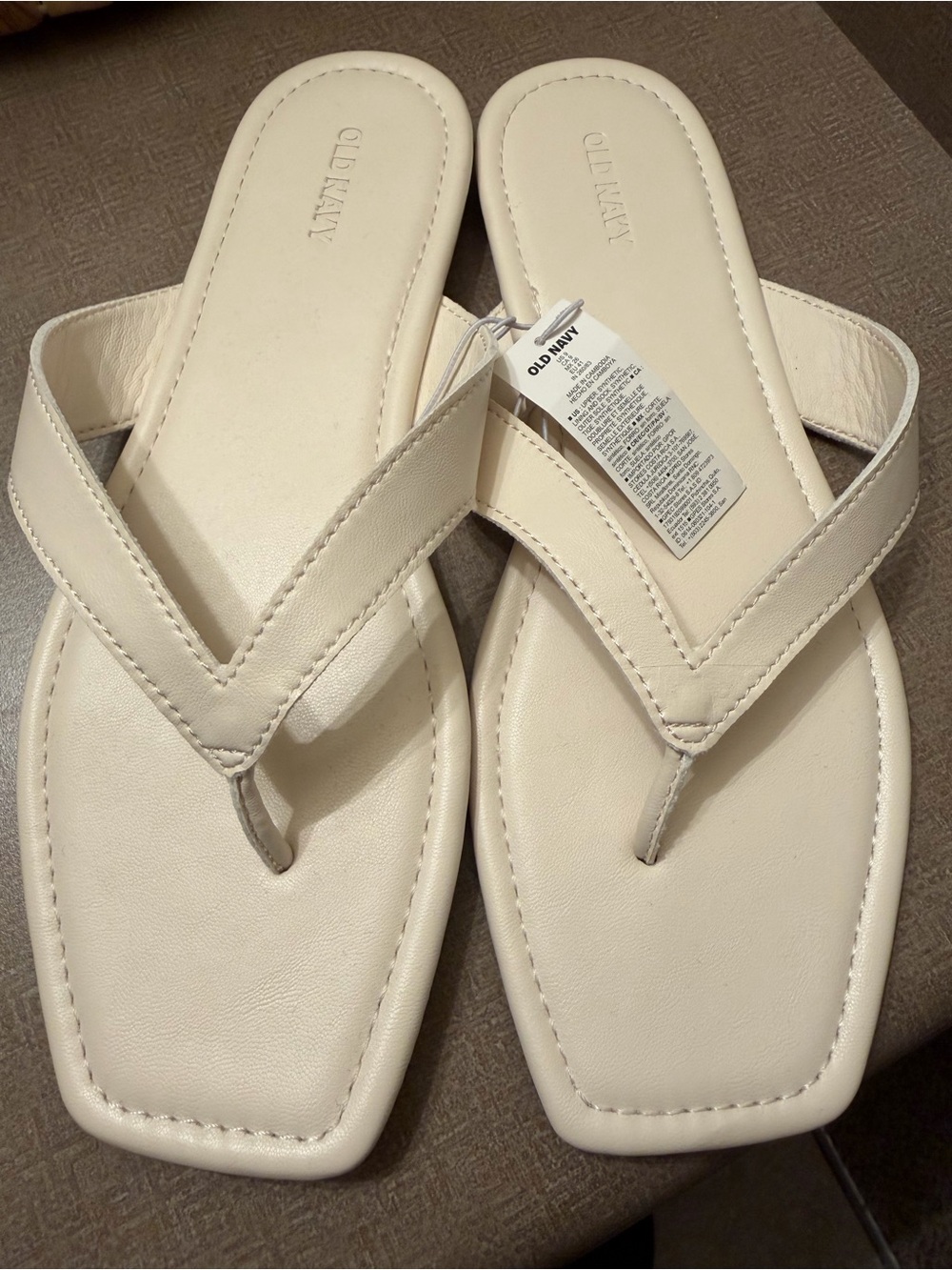 NWT Old Navy Women's Square-Toe Flip Flop Sandals - Bone